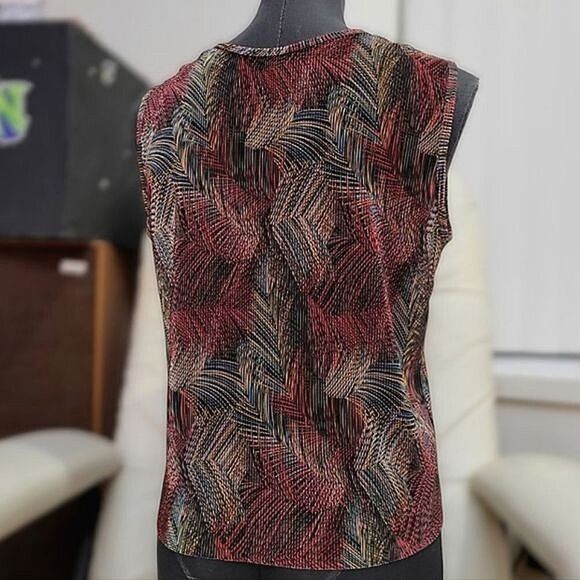 Vtg crimped dark red abstract palm print sleeveless blouse - Picture 3 of 8